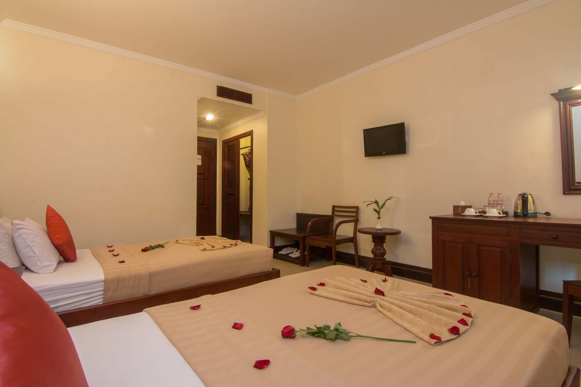 Sovan Mealea Hotel Siem Reap Exterior photo